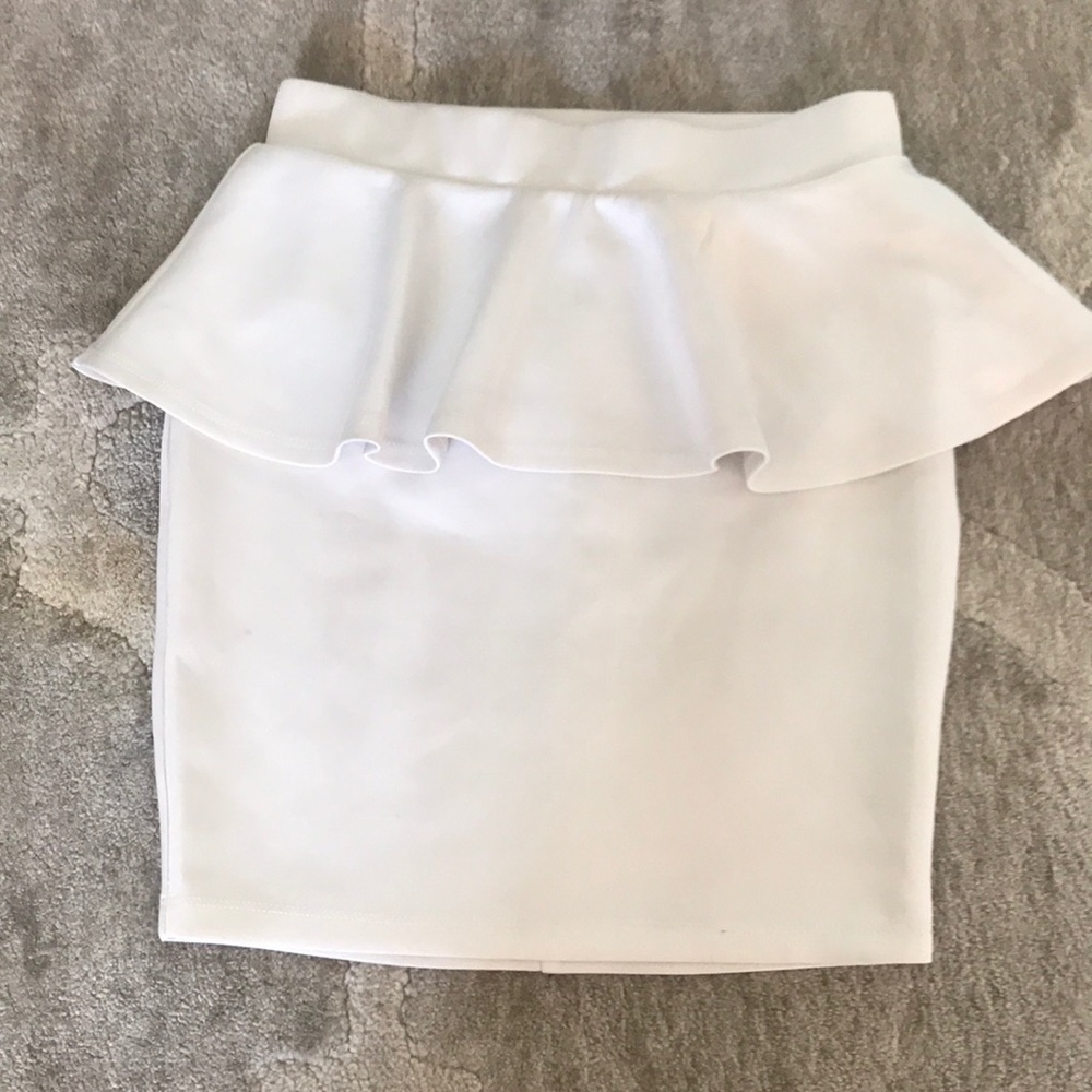 Pencil/peplum mini skirt